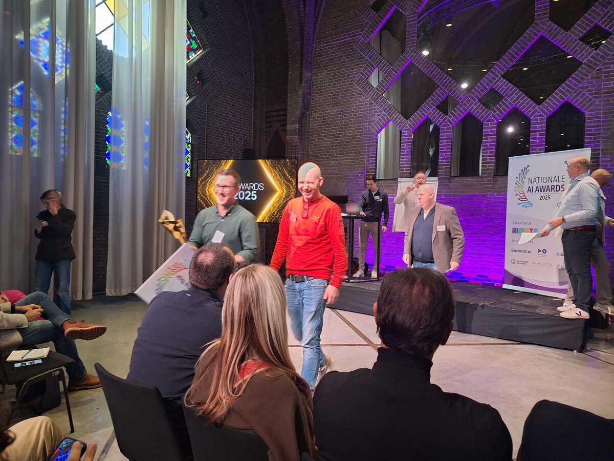 Prijsuitreiking op het podium